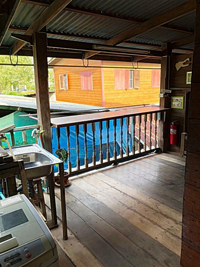 Ray Nu Guest House Аюттхая Экстерьер фото